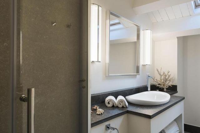 Lavabo d'appoggio